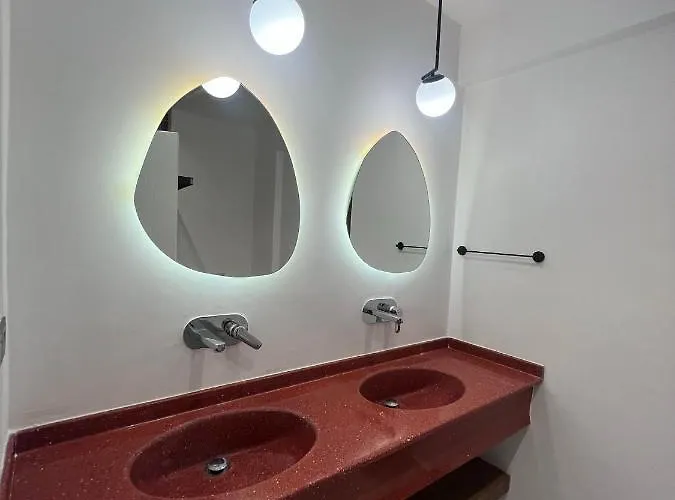 וילה Oludeniz Luxury With Jacuzzi, Common Pool *