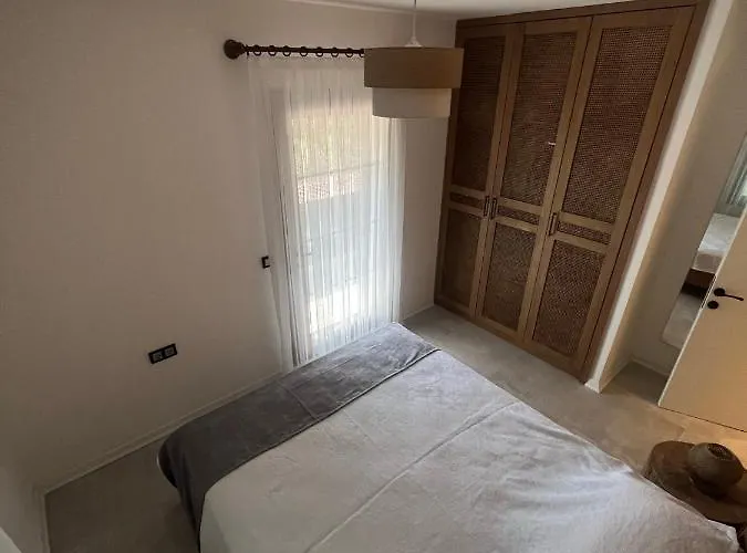 Vila Oludeniz Luxury With Jacuzzi, Common Pool *